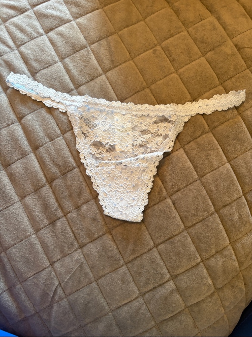 aerie light blue Floral Lace Thong. Medium